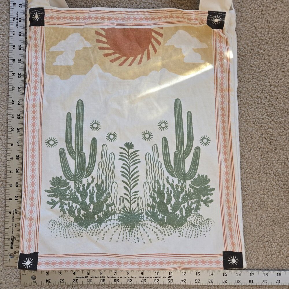 NWT Cotton Cactus Saguaro Desert SunTote Bag - Picture 2 of 6